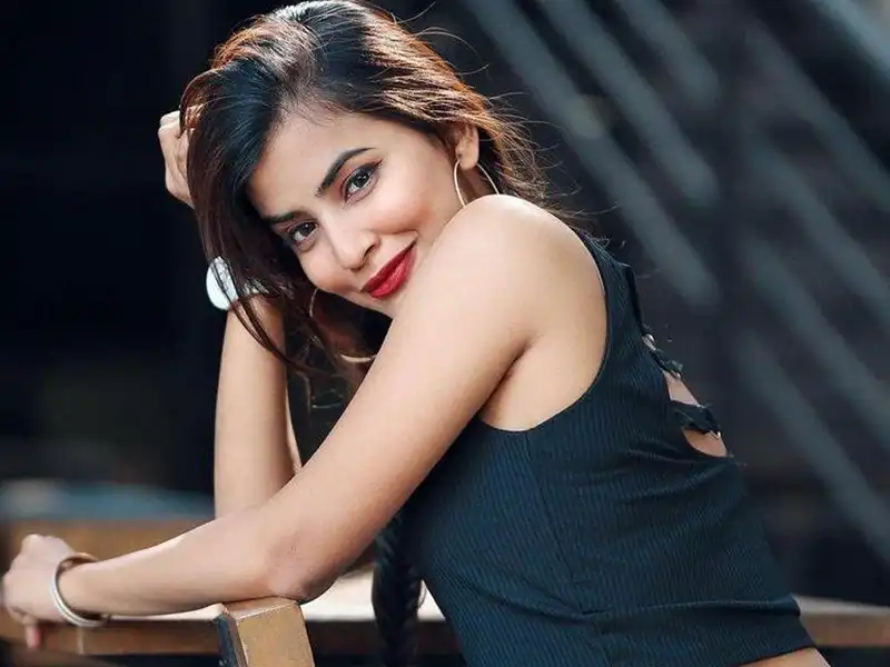 Night Party Call Girls in Ahmedabad